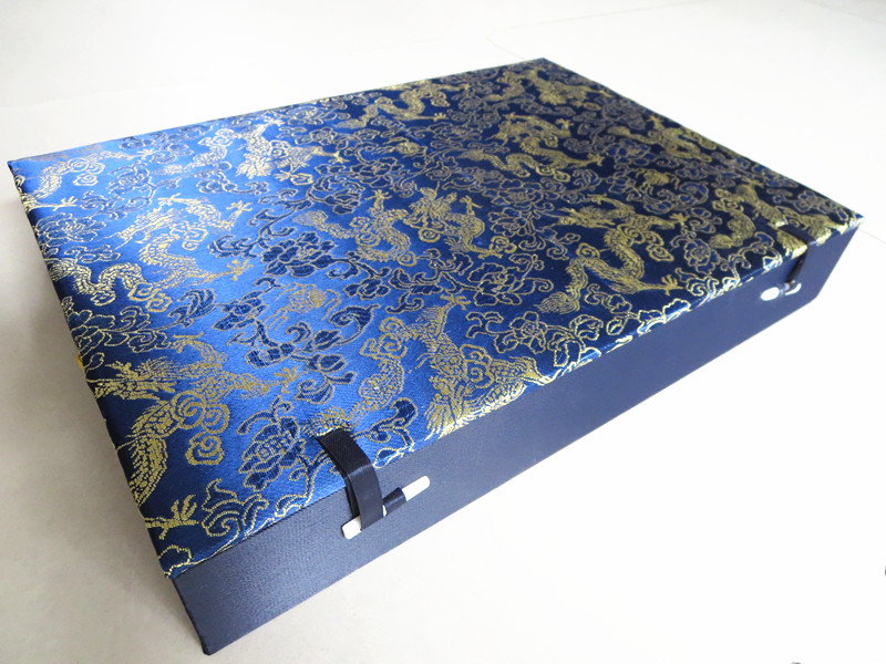 Vintage Chinese Style Silk Gif - Luxury Watch Events incelemesi ve fiyatı