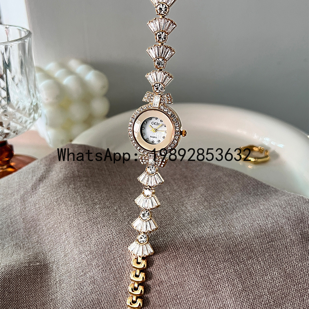 SLT Women's Light Luxury Diamo - Luxury Watch Events incelemesi ve fiyatı