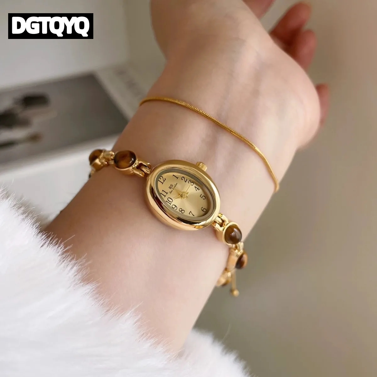 Luxury Vintage Quartz Women's  - Luxury Watch With Green Dial incelemesi ve fiyatı
