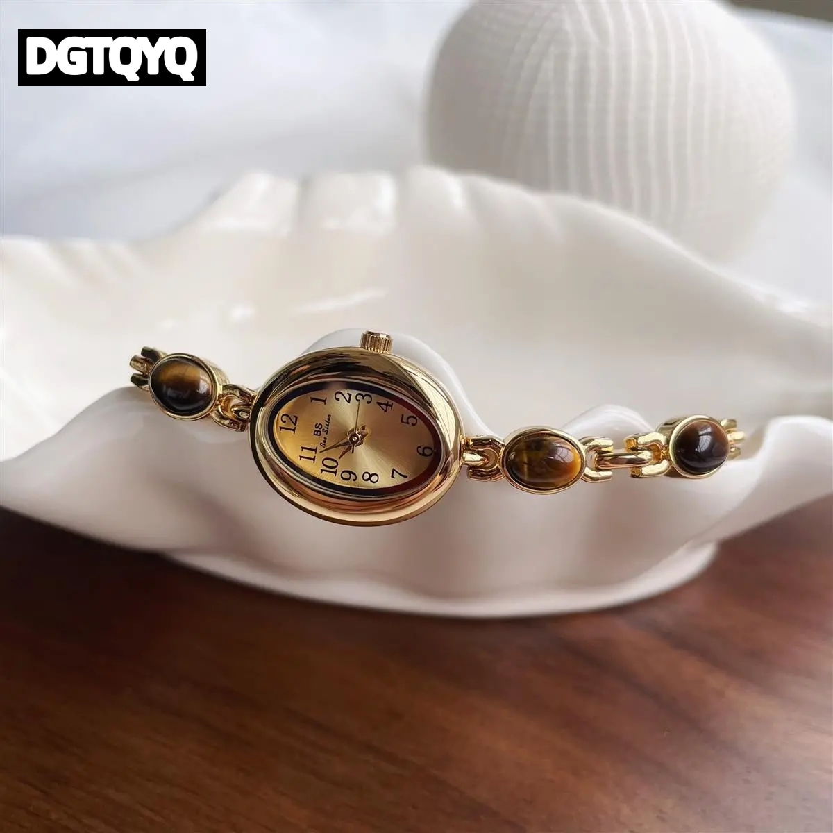 Luxury Vintage Quartz Women's  - Luxury Watch With Green Dial incelemesi ve fiyatı