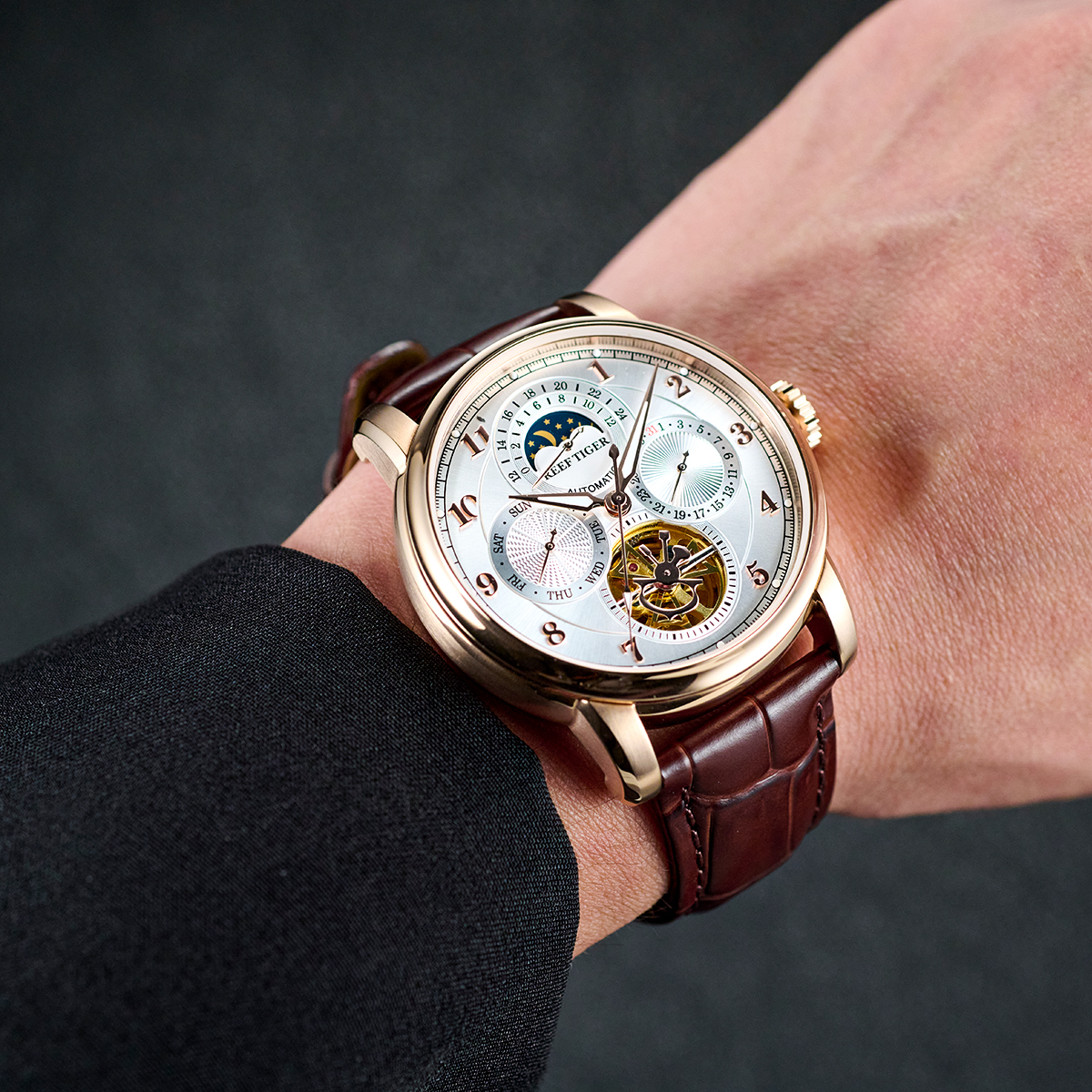 Reef Tiger Artist Master III F - Moonphase Complication Watch incelemesi ve fiyatı