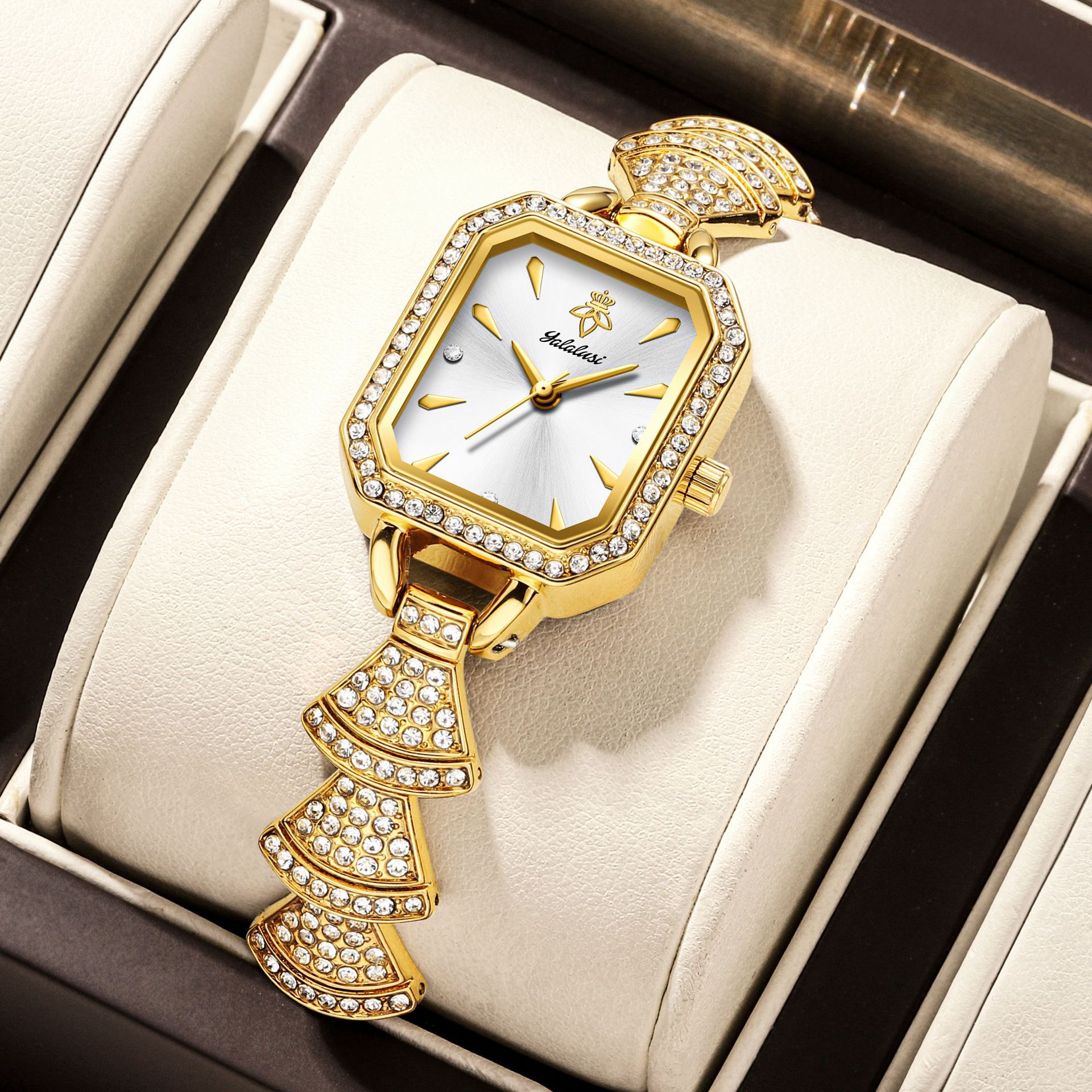 Yalalusi Diamond Engraved Squa - Luxury Watch Engraving incelemesi ve fiyatı
