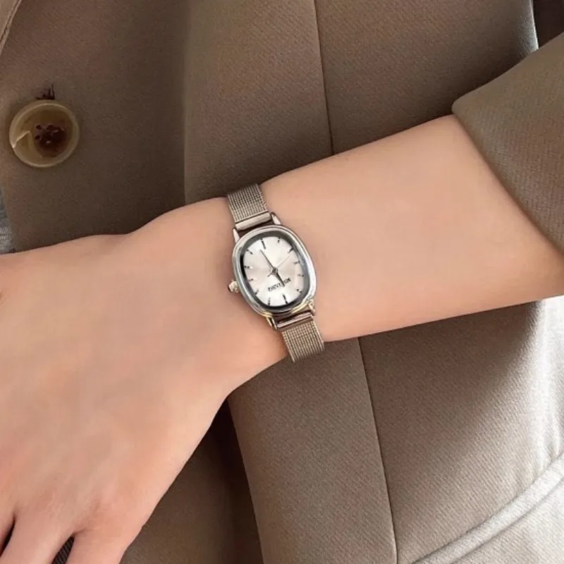 Small Oval Dial Green Watch Si - Luxury Watch With Green Dial incelemesi ve fiyatı