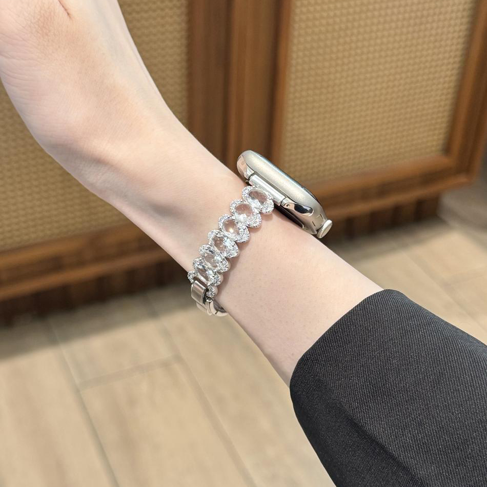 Luxury Oval Full Diamond Brace - Luxury Watch Apple Bands incelemesi ve fiyatı